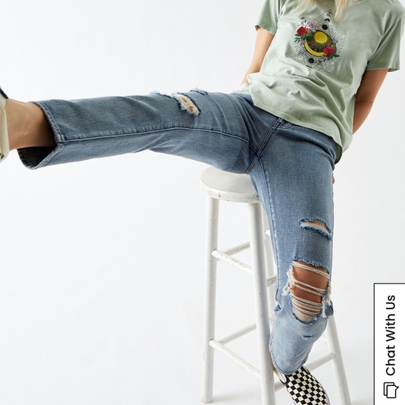 PacSun Medium Mom Jeans Ripped Knee Sz 24 - Picture 3 of 17